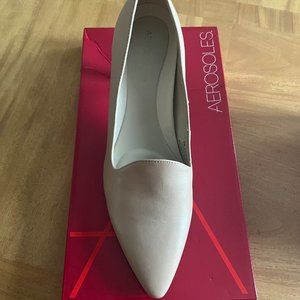 Aerosoles Tan Leather Pumps size 9m